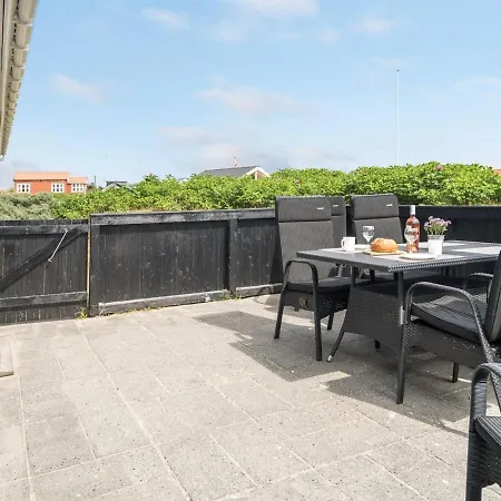 Kris - 200m From The Sea In Western Jutland By Interhome